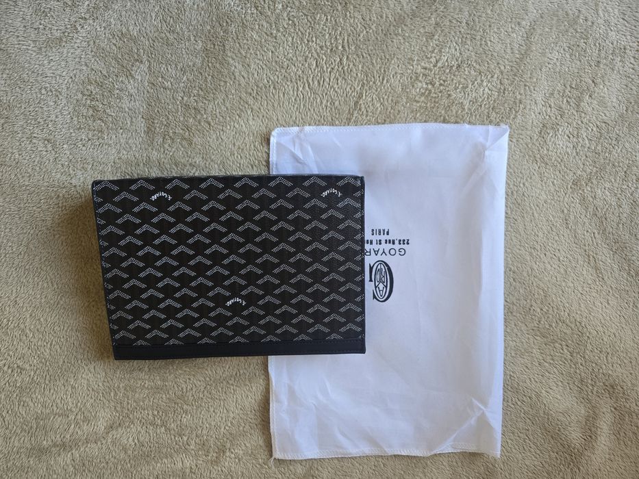 Мъжка чанта (клъч) Goyard