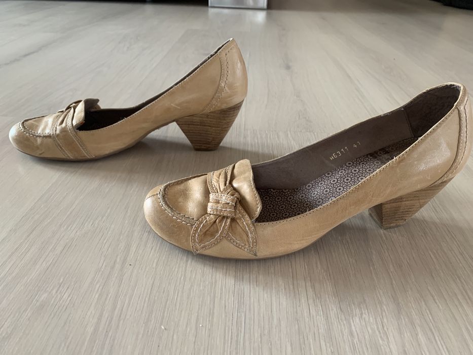 Vand pantofi dama din piele(41) .