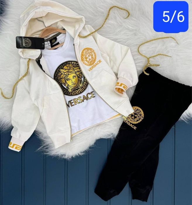 Trening Versace..