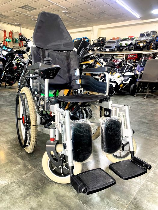 Инвалидная коляска сотилади