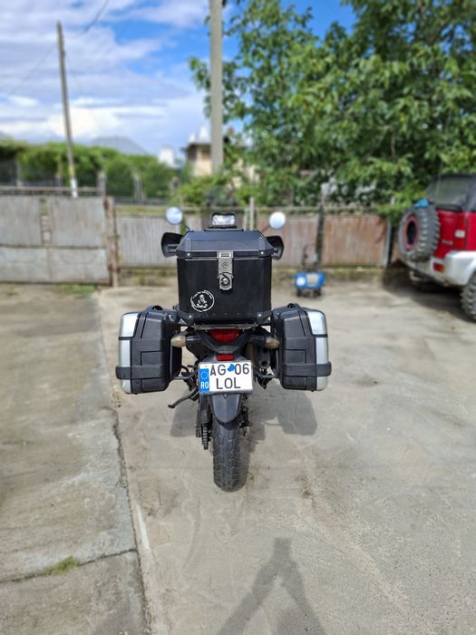 Honda Transalp XL 700 V cu ABS