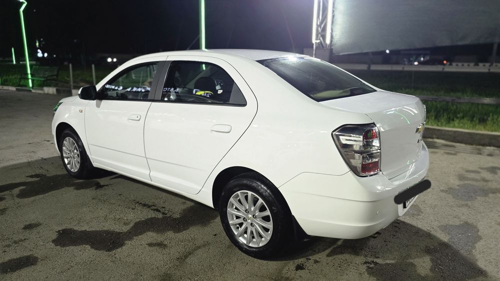 Chevrolet Cobalt 2018 — 4