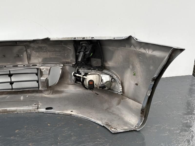 Bara fata completa cu spalatoare de faruri Skoda Octavia 2 facelift
