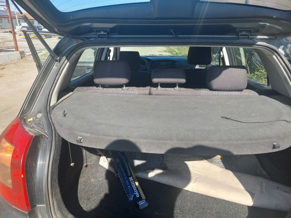 Toyota Corolla 2.0 d4d , Тойота Корола на части!
Януари 2004