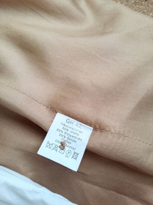 Palton scurt din matase si