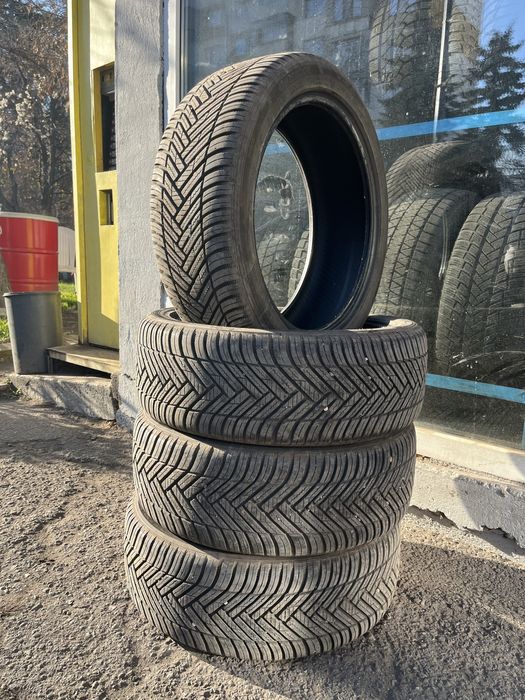 HANKOOK 215/45r18