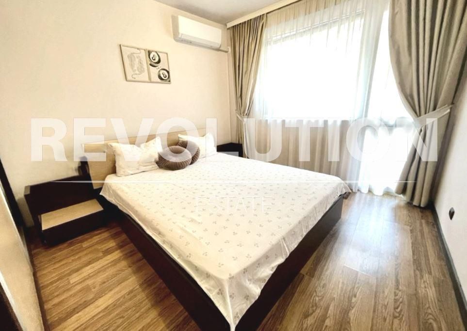 Дава се под наем Тристаен апартамент в Варна, Автогара - 85 кв.м за 700 € - Снимка #3