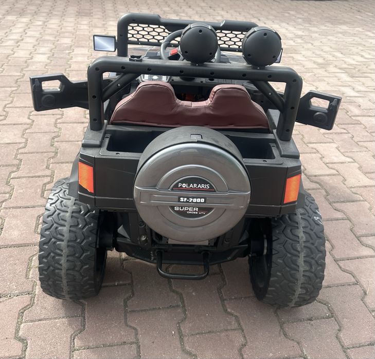 Продам детский электромобиль