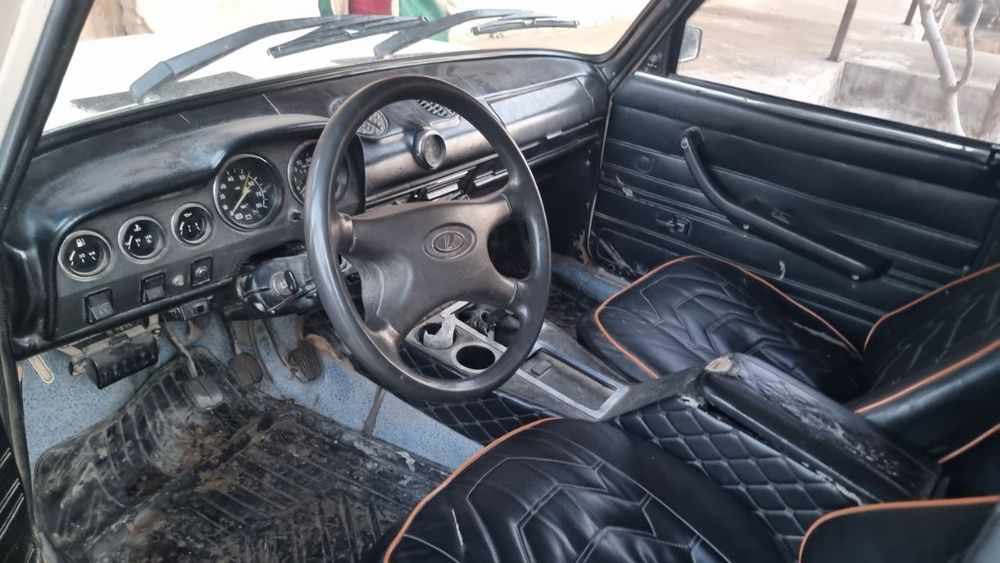 Jiguli 2106 sotiladi