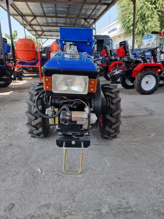 Motoblok ZUBR ZH196 — 12 ot kuchi, kuchli dizel dvigatel