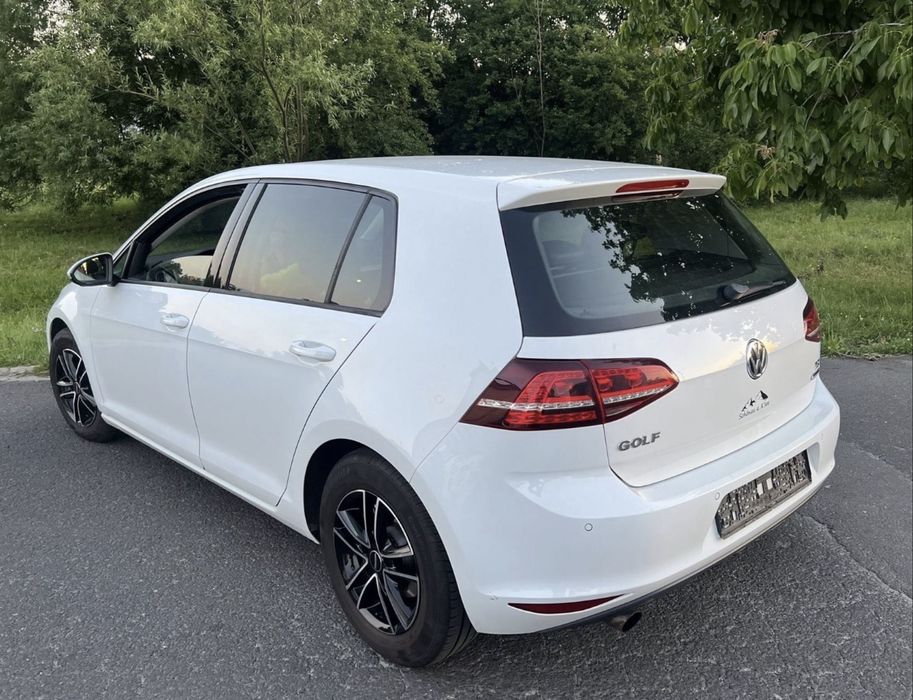 Inchirieri auto - Masini inchiriat - Rent a car- Bucuresti - Aeroport