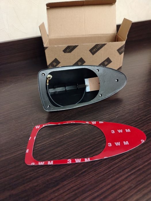 Антена для авто акулий плавник