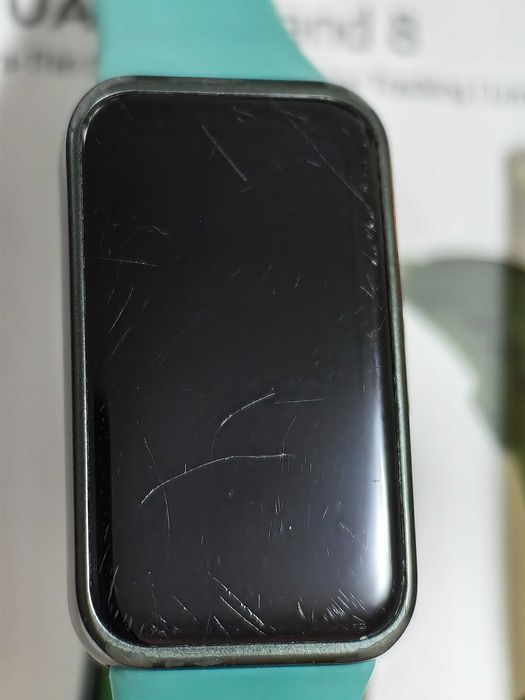 Huawei band 8 фитнес гривна
