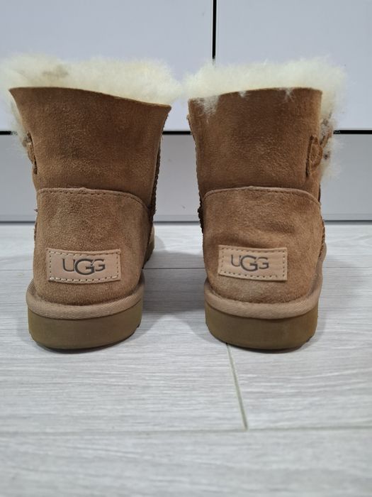 UGG DAMA mar. 37