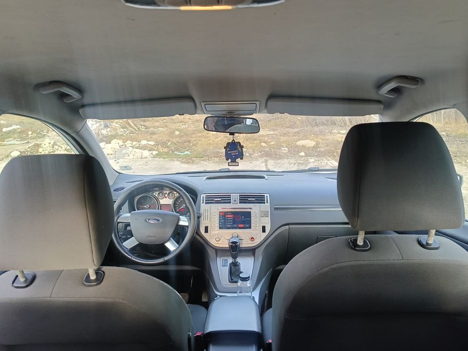 Vând Ford Kuga 2.0 TDCI 140CP 4X4  Automat