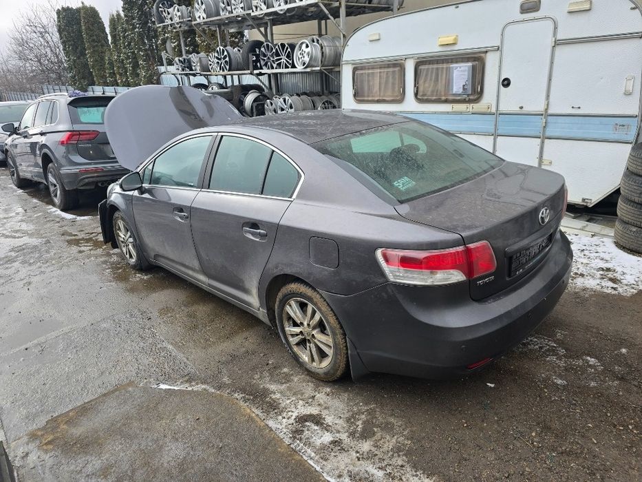 Dezmembrez Toyota Avensis Saloon _T27_ 2012 2.0 D-4D 1Ad-Ftv 93Kw|126H