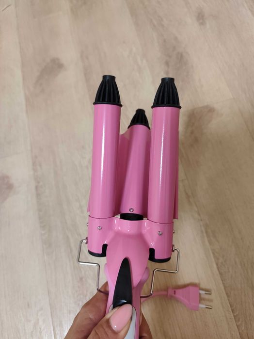 Продавам преса за коса