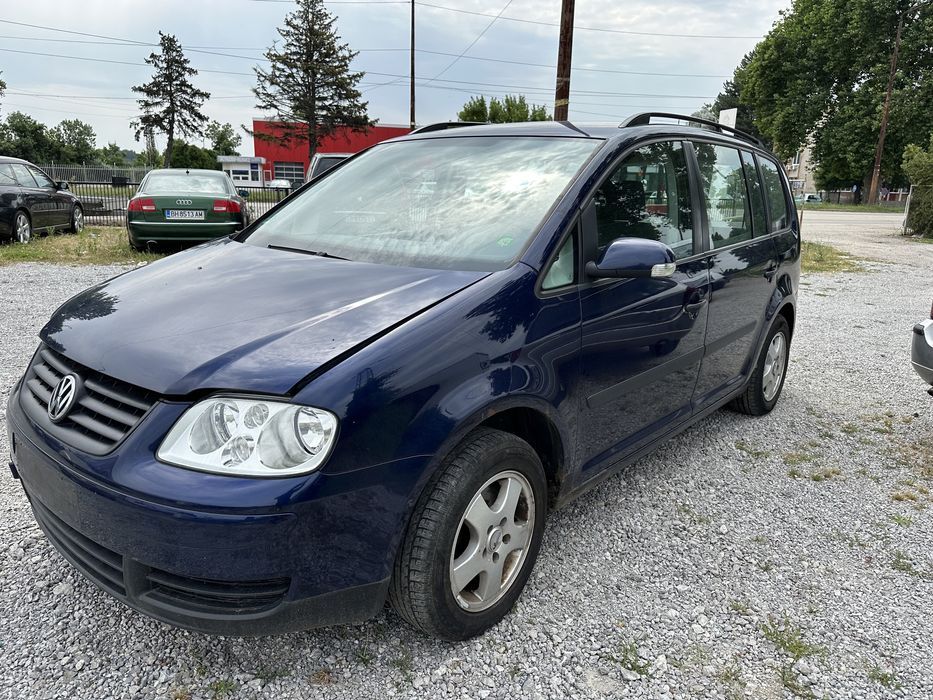 VW TUARAN 1.9 дизел 6ск 6+1  САМО НА ЧАСТИ
