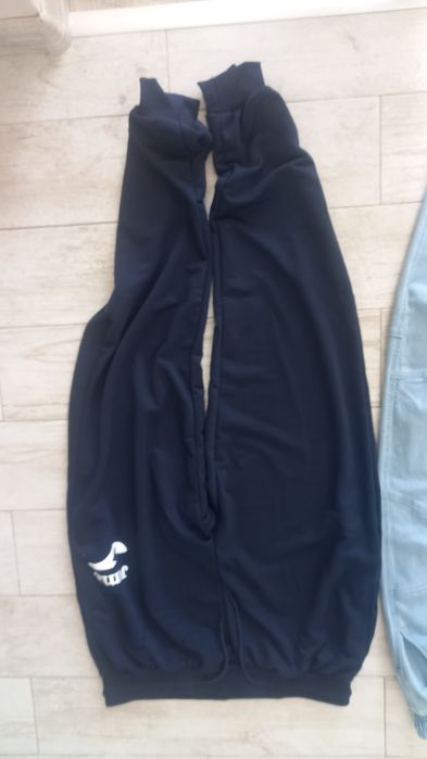 Мъжки дънки чисто нови