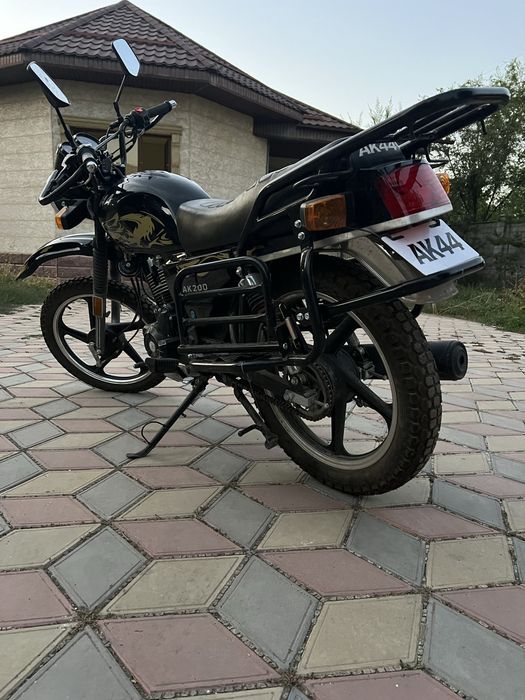 Мотоцикл 200 кубов новый