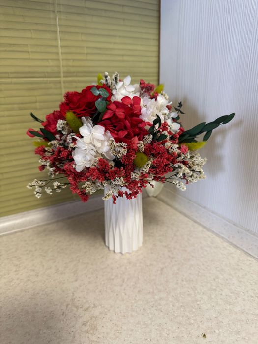 Букеты из стабилизированных цветов