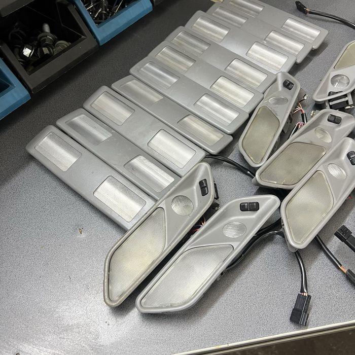 Плафоны подсветки bmw e34 бмв е34