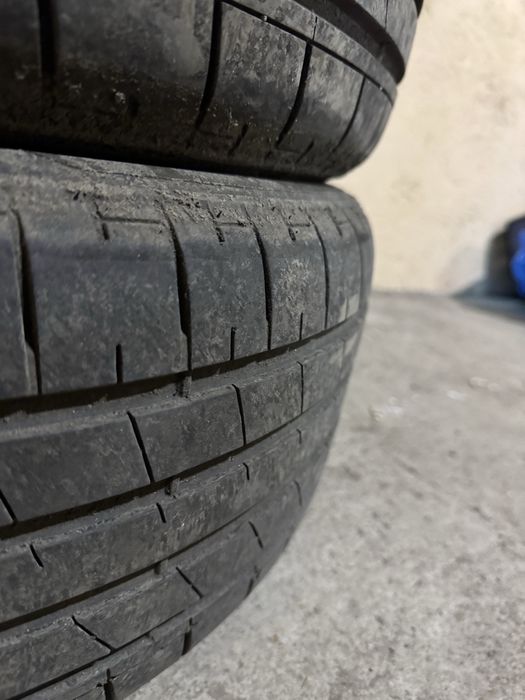 летние шины 235 45 R18