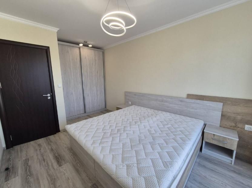 Дава се под наем Двустаен апартамент в Пловдив, Младежки Хълм - 65 кв.м за 484.5 € - Снимка #3