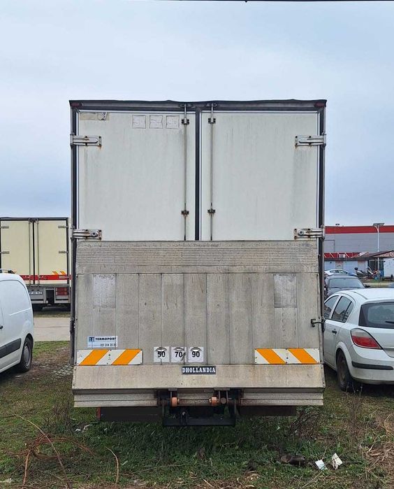 Camion frigorific IVECO Daily 65C15