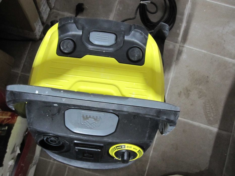 Aspirator pentru apă și praf Kärcher WD 6 P S V-30/6/22/T