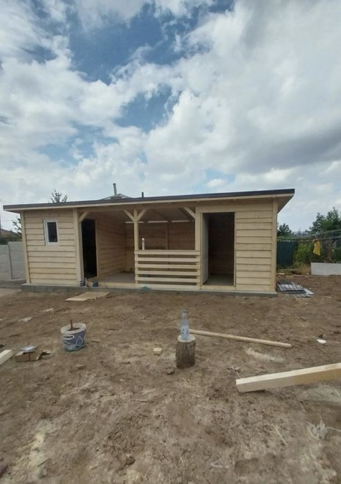 Vând foișoare terase pergole