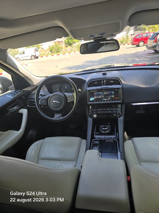 Jaguar F Pace 3.0