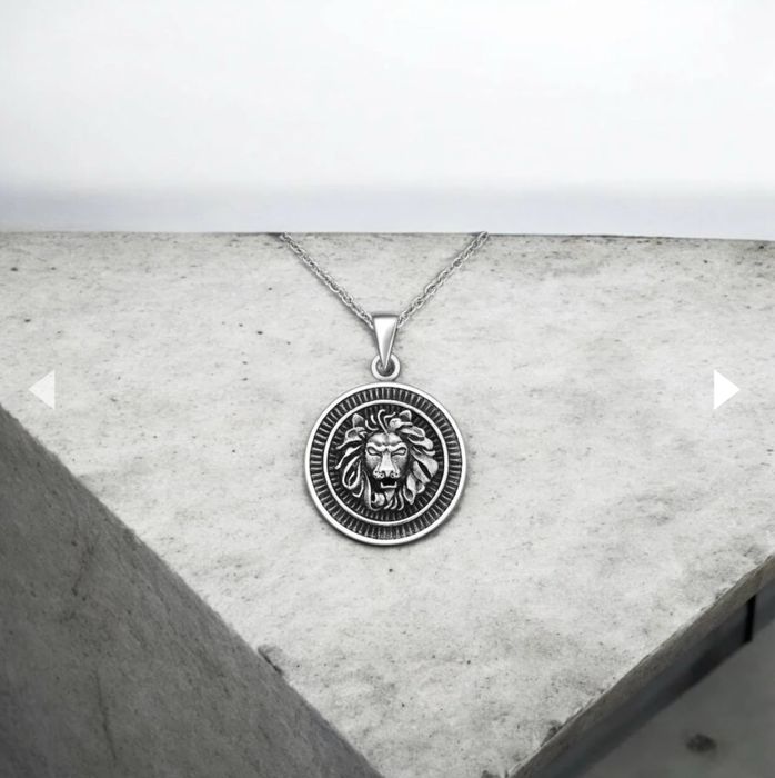 Pandantiv din argint 925, model Leu - 6.7g
