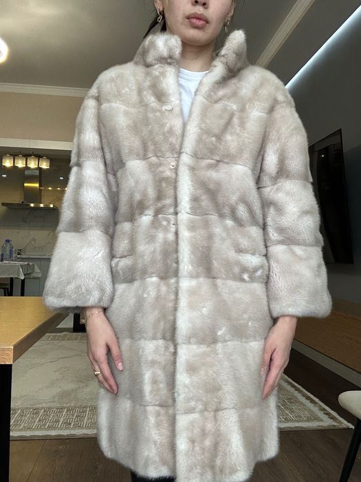 Норковая шуба , в отличном состоянии, Греция . Цена 150.000тг