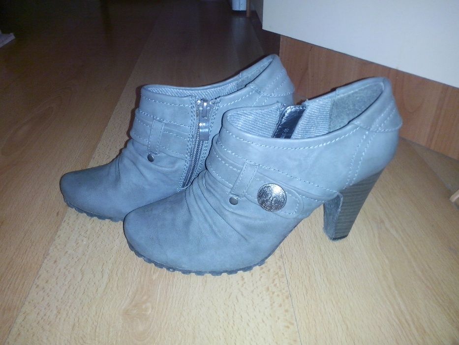 Затворени обувки или Пролетни, есенни обувки