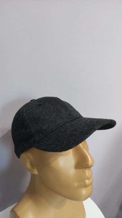 Оригинална COACH Fragrance Wool cap Вълнена шапка с козирка в отлично състояние