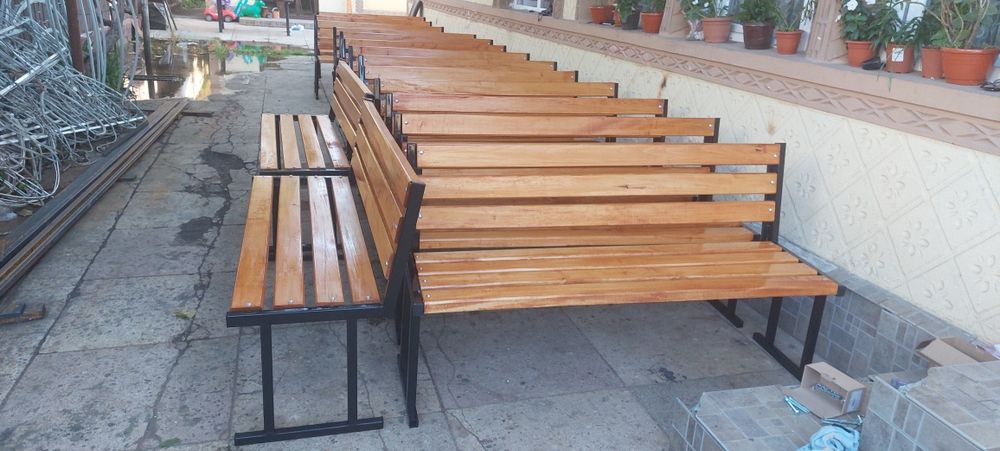 Banci stradale  model U din teava 48,3 rotunda