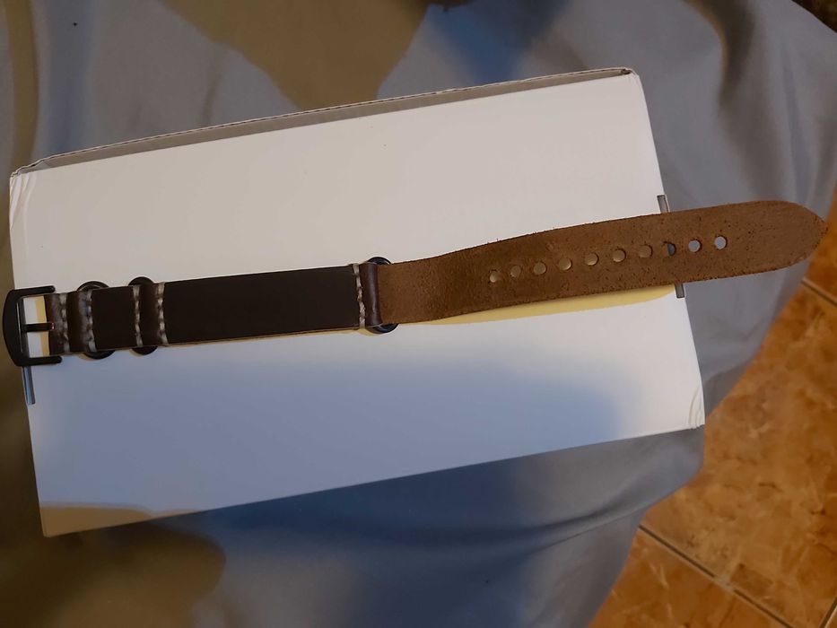 Curea ceas din piele tip croiala exact ca cele nato