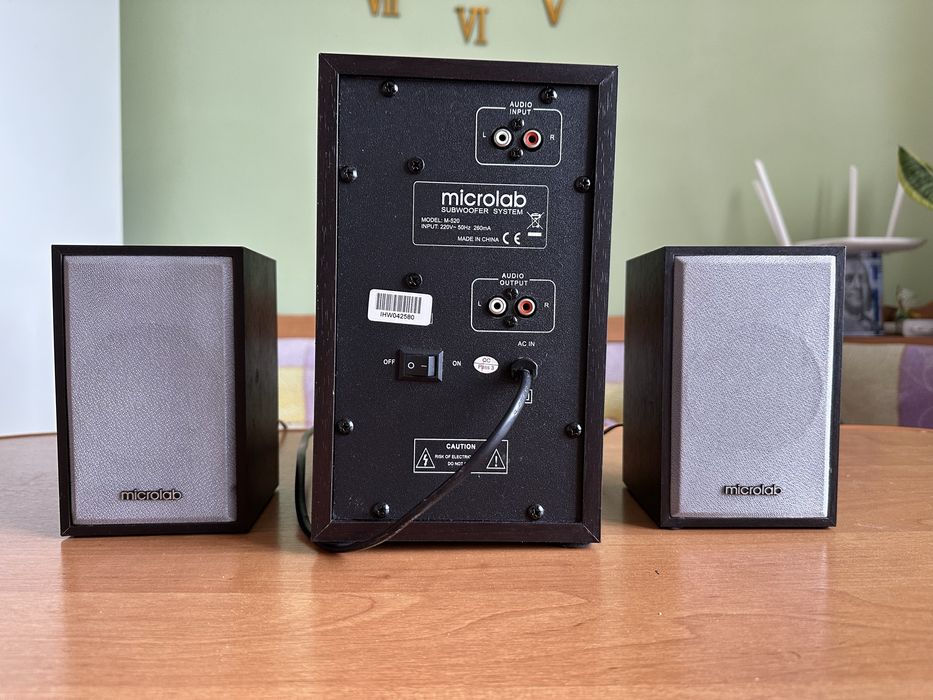 Продаю два сабвуфера