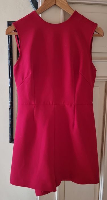 ZARA нови,с етикет гащеризон, пола панталон + къса риза + пола