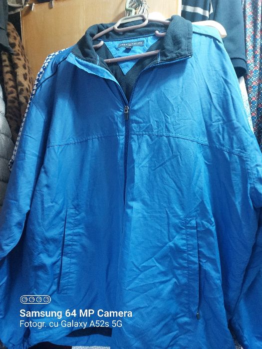 Geaca Tommy  Hilfiger,masura XL