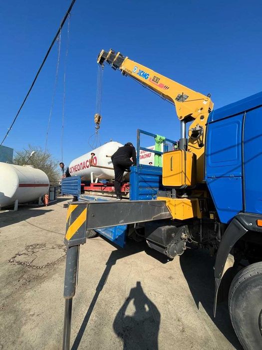 Услуги манипулятор грузоперевозка 12 т стрела 12 м быстро приедем Кран