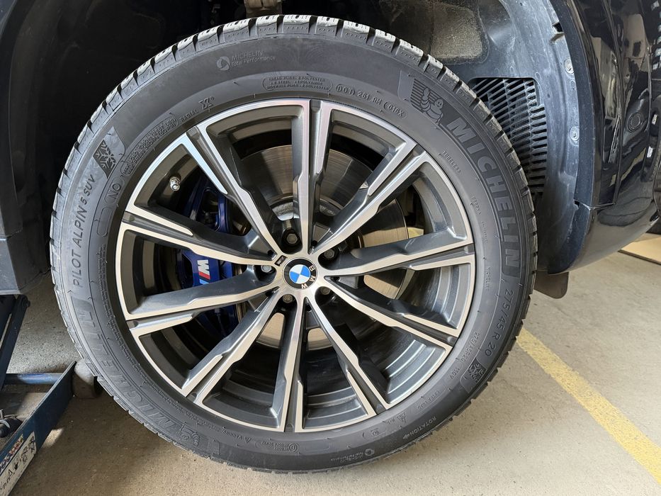 Джанти със зимни гуми Michlein 275/45 R20 305/40 R20 G05 G06