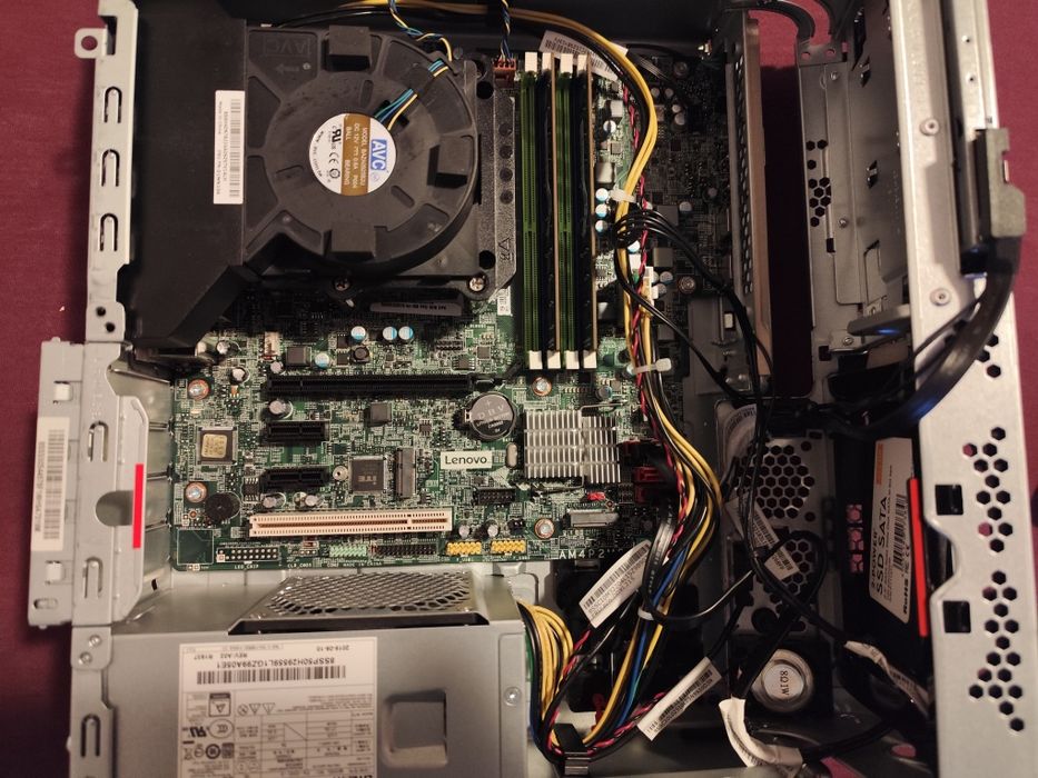 Ryzen 2400g 16gb Ddr4 512 gb ssd Lenovo ThinkCentre M725s