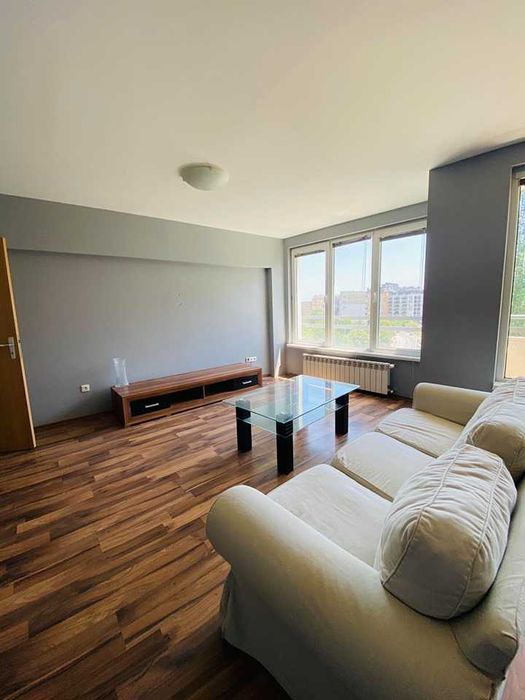 Дава се под наем Двустаен апартамент в София, Младост 4 - 65 кв.м за 600 € - Снимка #2