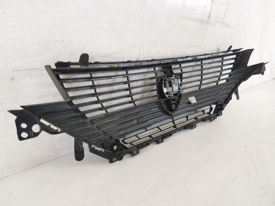 Радиаторна решетка Пежо / Peugeot P5 308 Оригинална В добро състояние