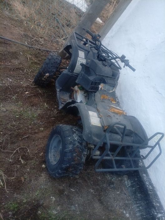 Продам квадроцикл не на ходу