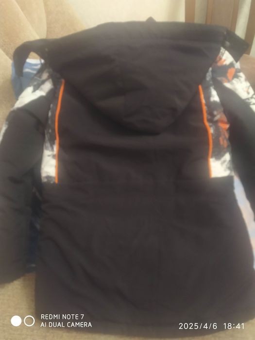 Зимняя куртка продам