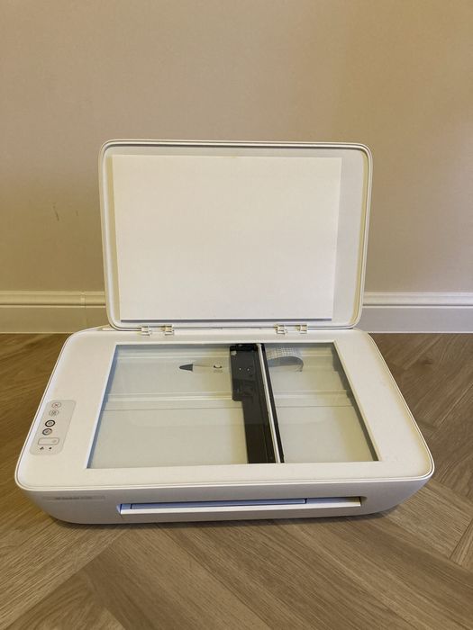 Пррдам принтер HP DeskJet 2320