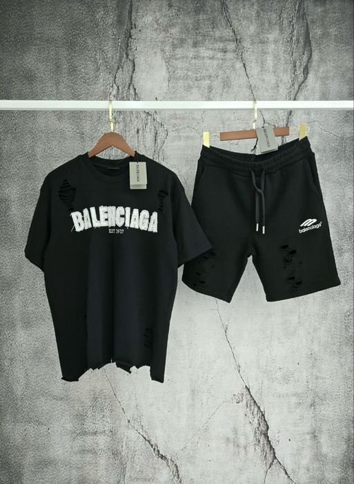 Compleu Balenciaga Calitate TOP